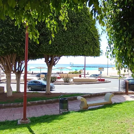 Apartment Atmosfera Vacacional, Piso Centrico En Playa Chica *